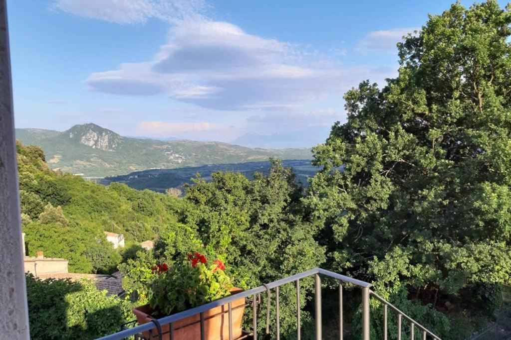 Al Colle Apartment Castel San Vincenzo Ngoại thất bức ảnh
